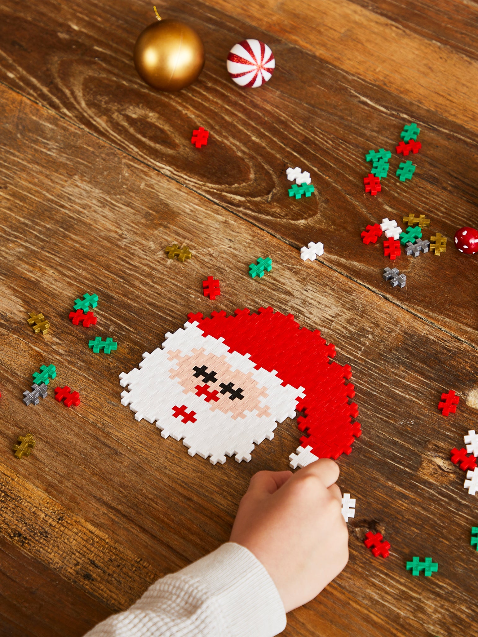 Pakke med 10 julefarver 1500 stk